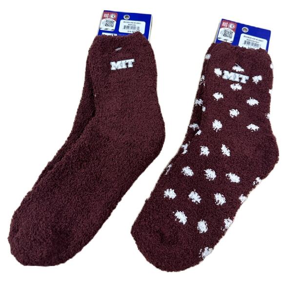 2 Pair of TCK Plush Maroon Socks Massachusetts Institute of Technology (MIT) NWT - Picture 2 of 5